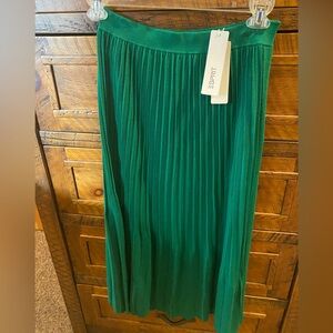 Esprit green pleated skirt